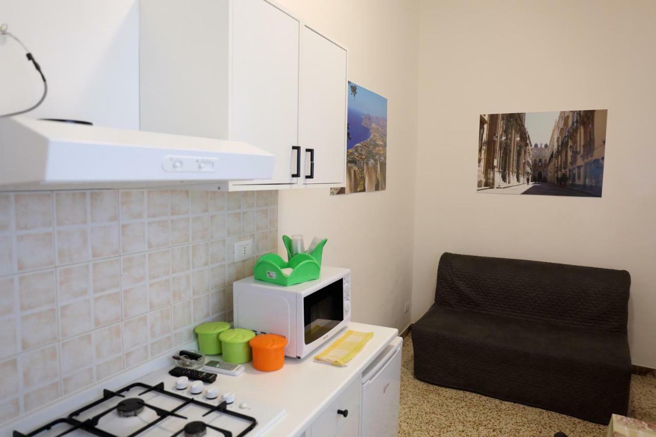Appartamenti Al Porto Trapani Zewnętrze zdjęcie